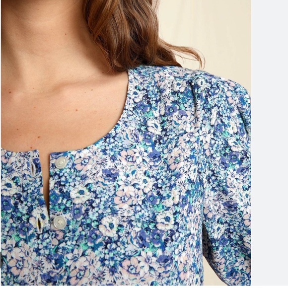 ROUJE sz36/US4 NWOT Eleonore Blouse slight puffed sleeves - Picture 5 of 12